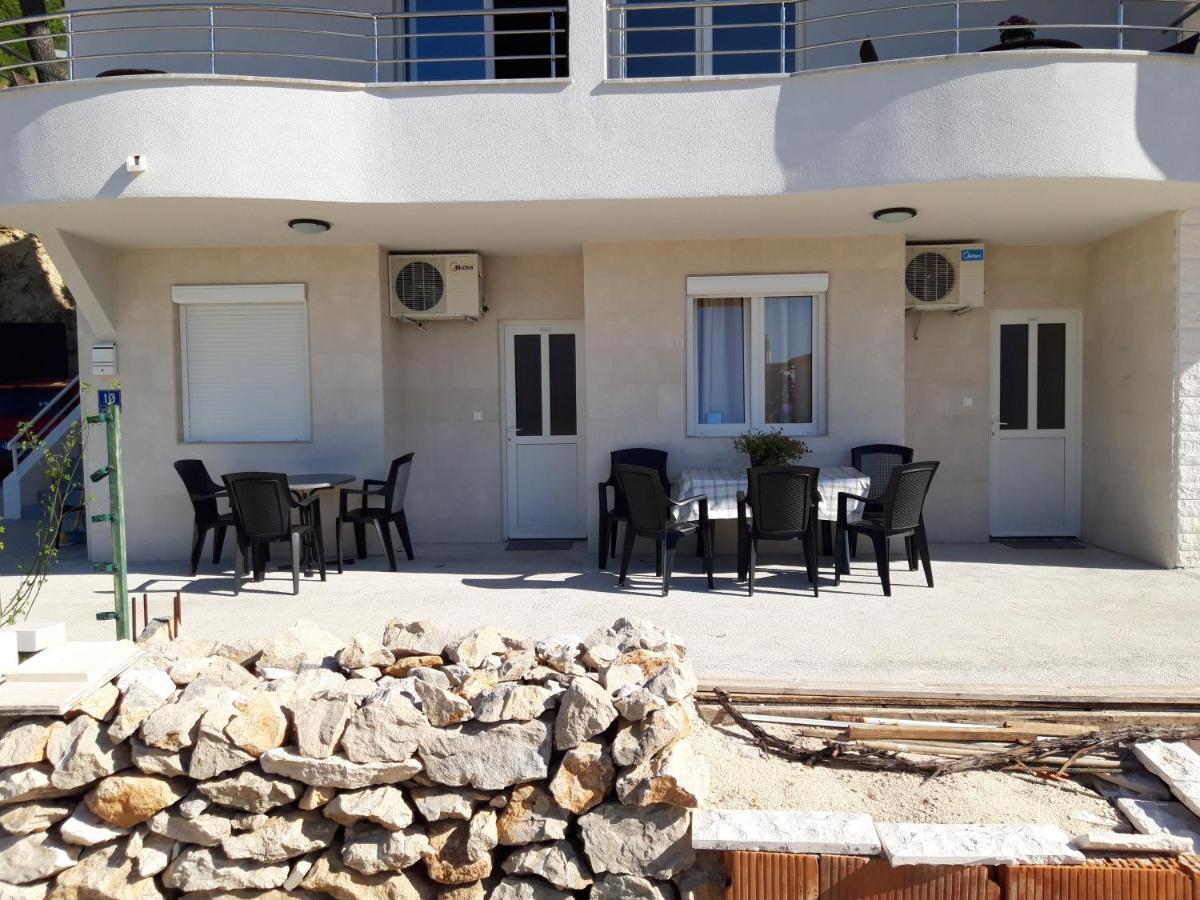 Apartments Coric Baska Voda Exterior photo